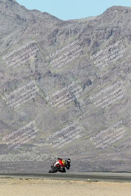 media/Dec-07-2025-CVMA (Sun) [[3e7d2de5dc]]/Race 9-Formula UL Shootout/